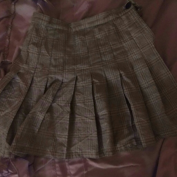 skater skirt - Picture 2 of 2